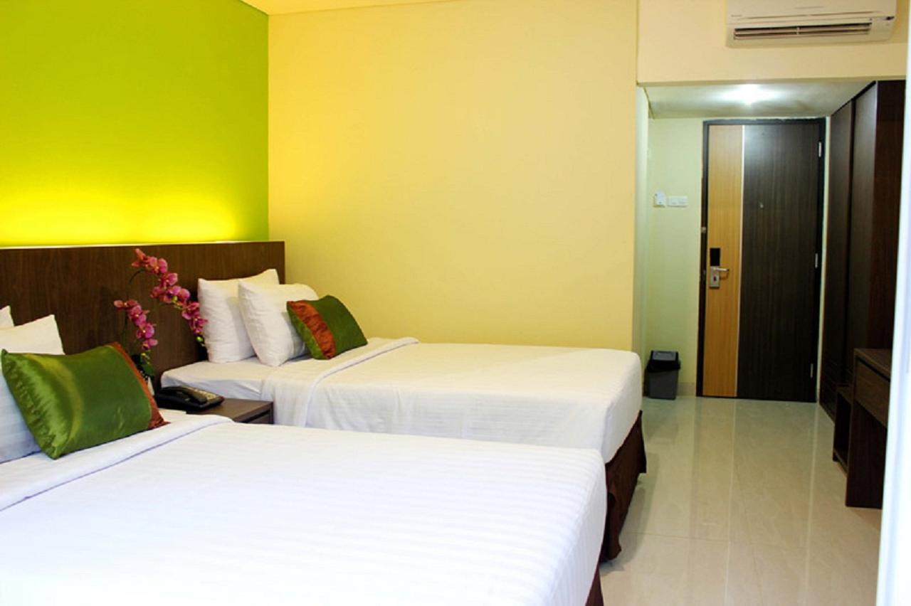 Bali De Anyer Hotel & Restaurant מראה חיצוני תמונה